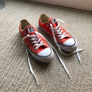 Converse low tops